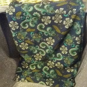 Under the sea Hip hugging below the knee skirt